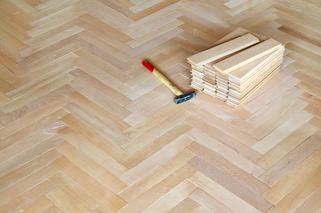 Instalar parquet flotante en Pamplona